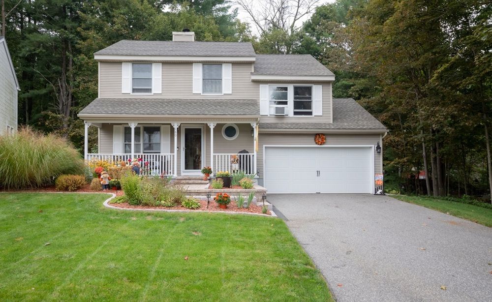 180 Ascot Lane