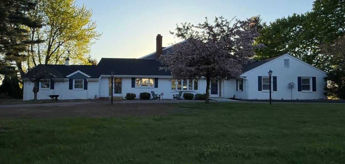 7 Riverview Street