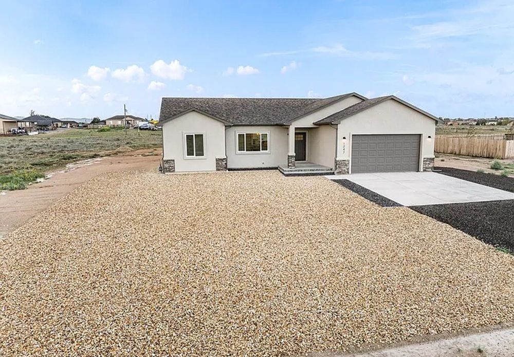 1247 N Saltbush Lane