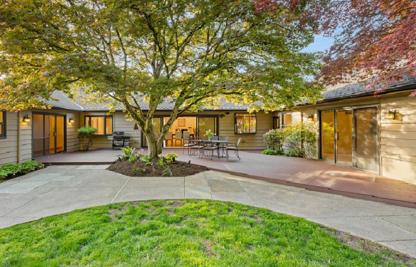 We Sell Mid-Century Modern Homes!