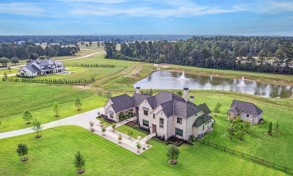 24609 Magnolia Rd