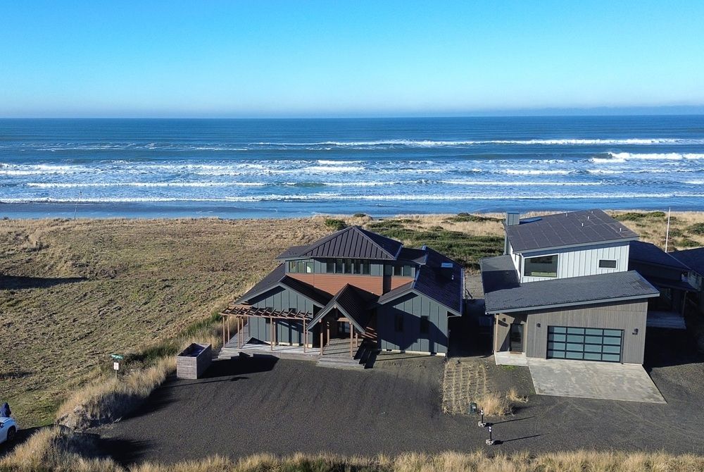 Opulent Oceanfront A One Of A Kind Beach Sanctuary