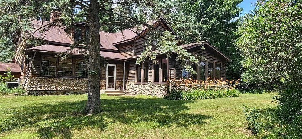 2496 Ellis Road