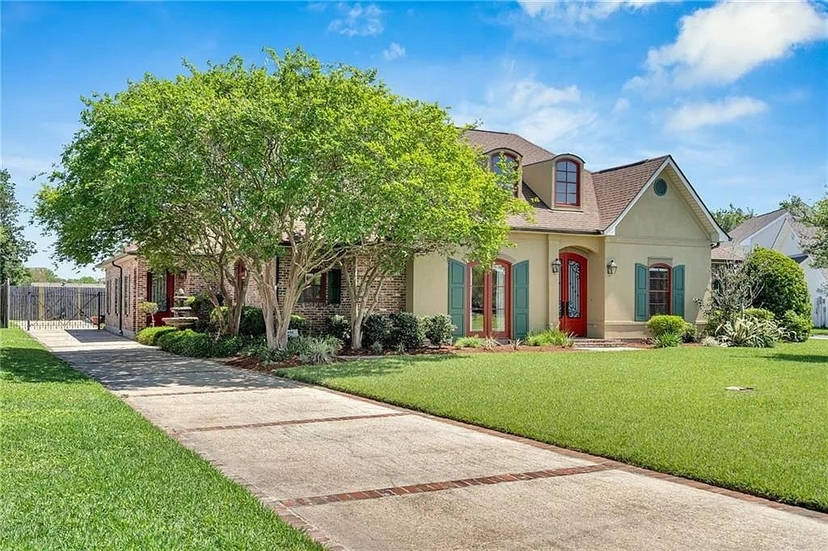 136 Jennifer Ln