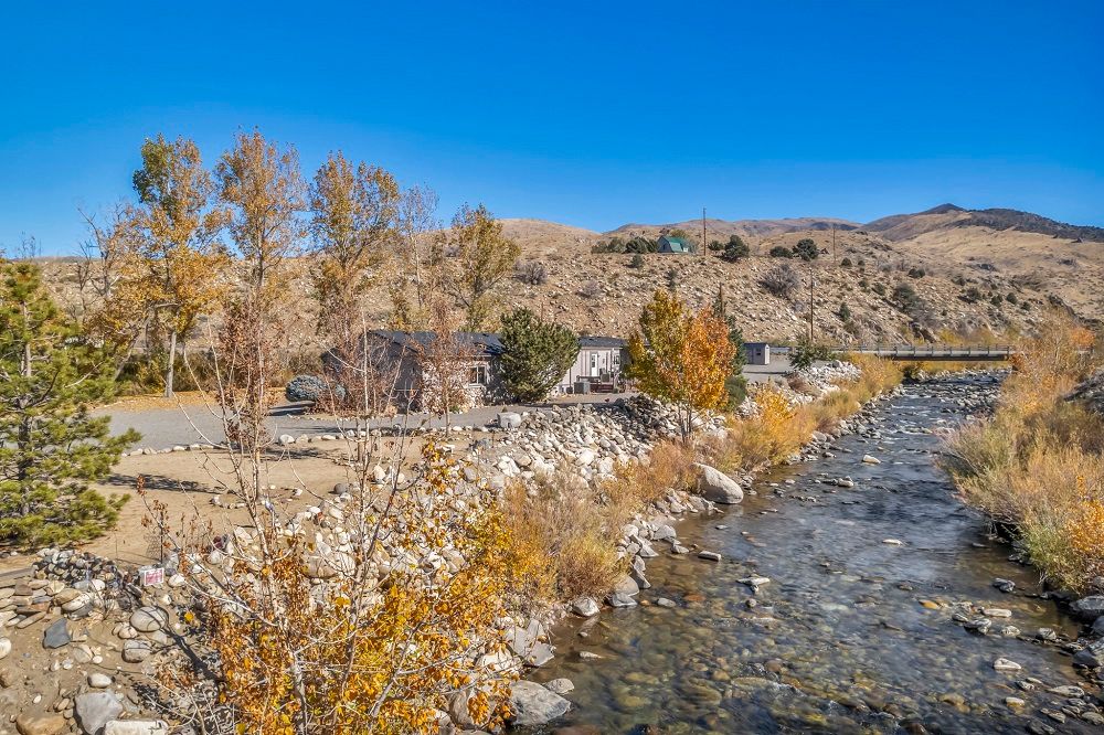 Eastern Sierra Retreat