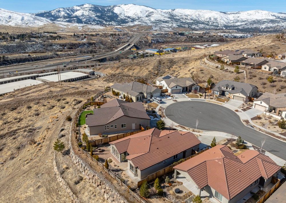 Stunning Sierra Canyon Retreat With Breathtaking Mountain Views!