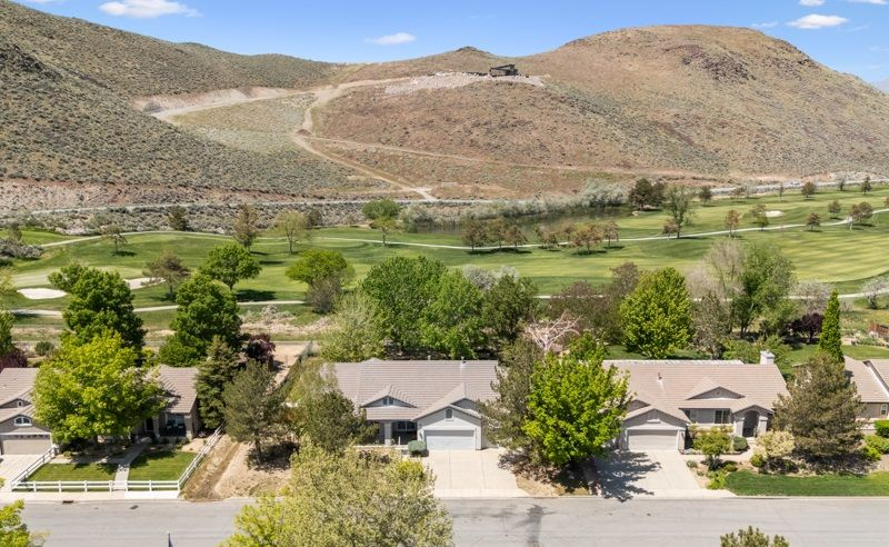 Dream Home In Hidden Valley