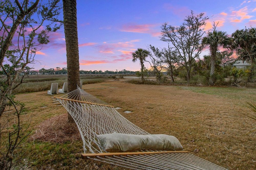 Waterfront Getaway With Endless Potential