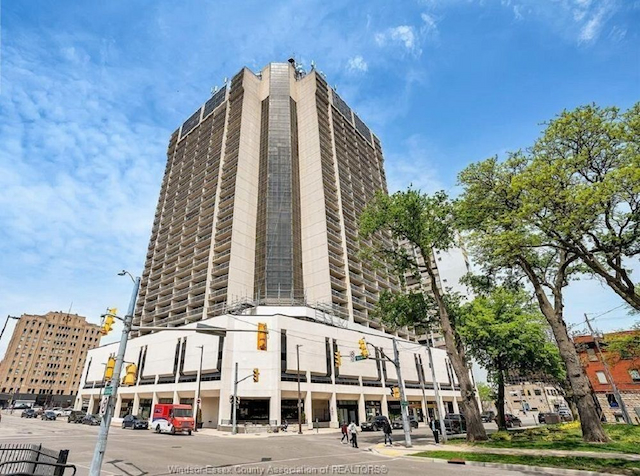property-image-3