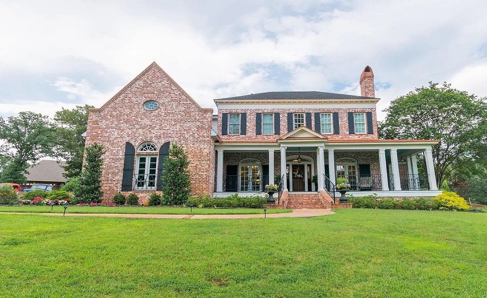Exquisite Country Estate