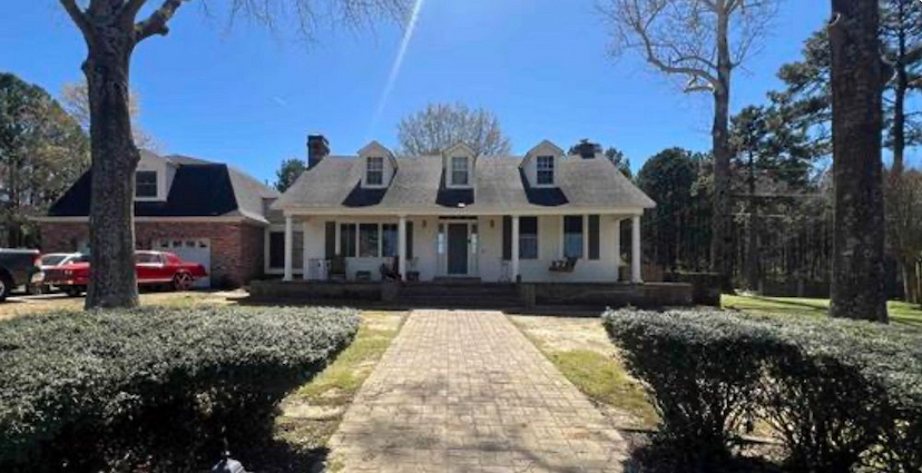 3219 W Dixon Rd