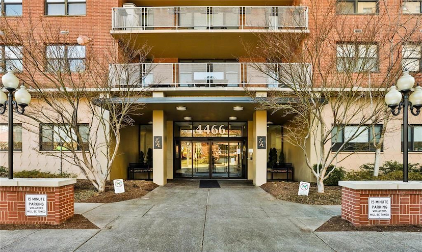 4466 W Pine Blvd Unit 15C