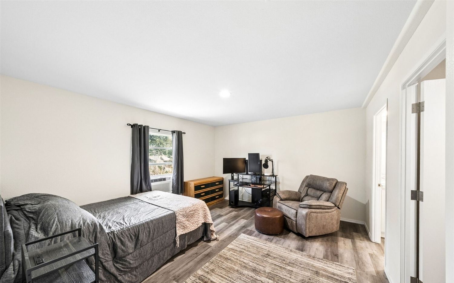 property-image-4
