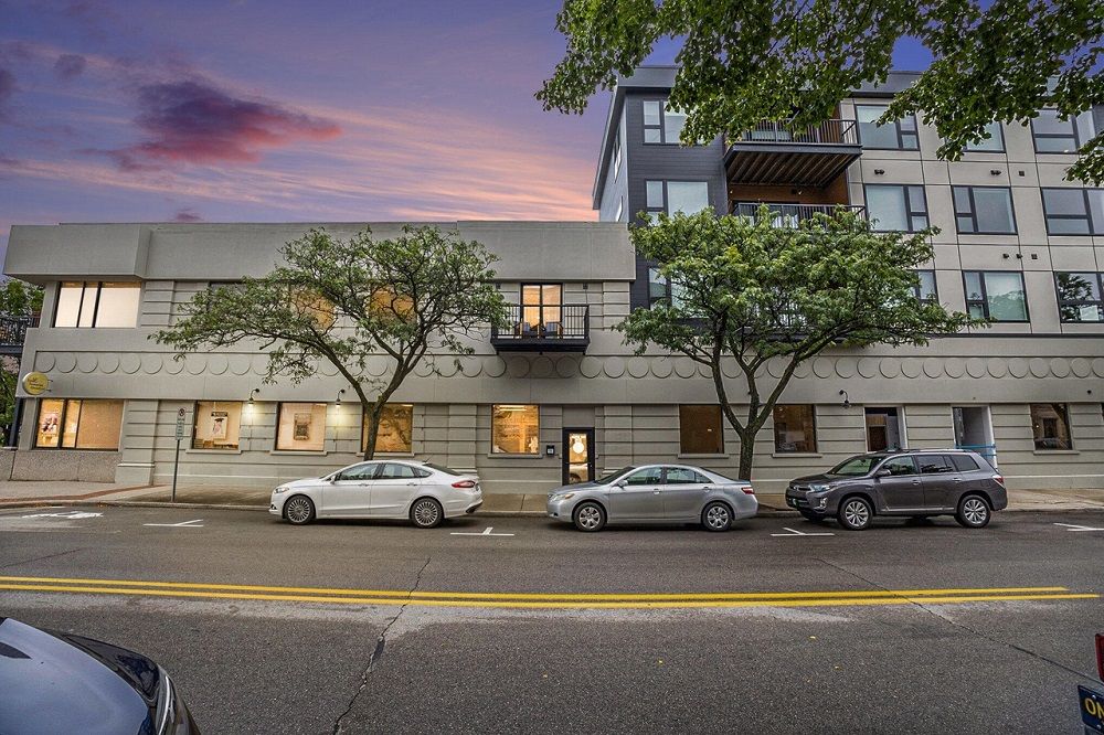 Stylish Downtown Condo