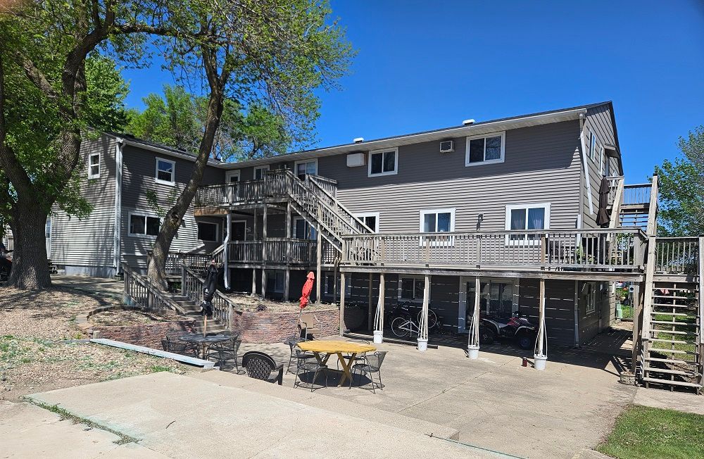 2212 Okoboji Ave