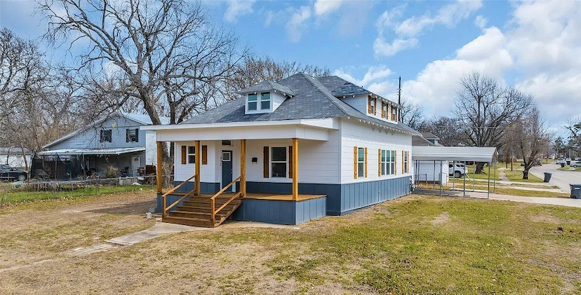 802 Burch St