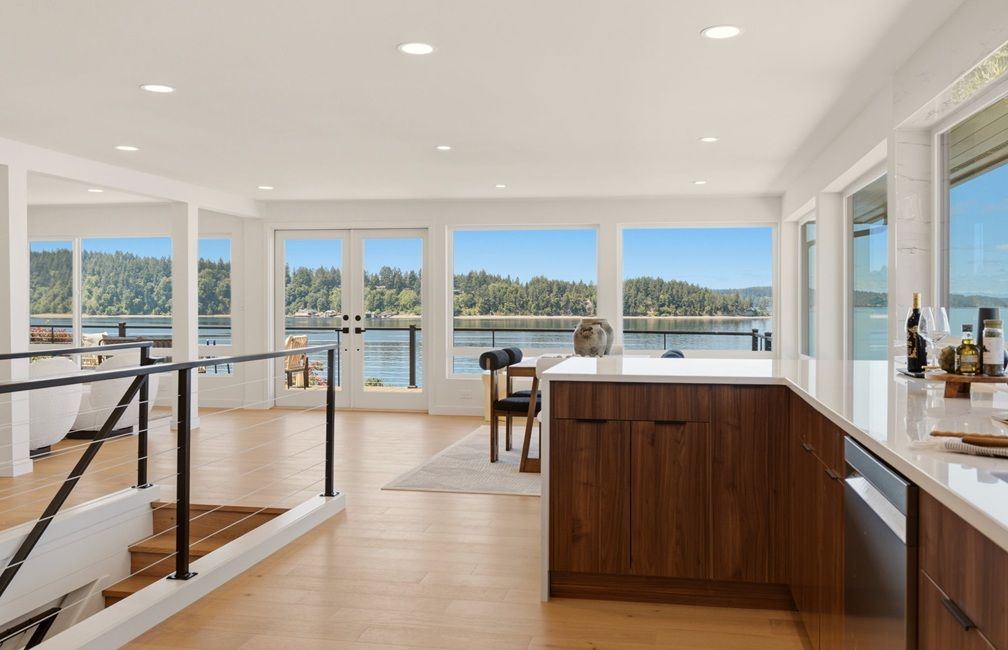 A Suite Designed For Scenery
