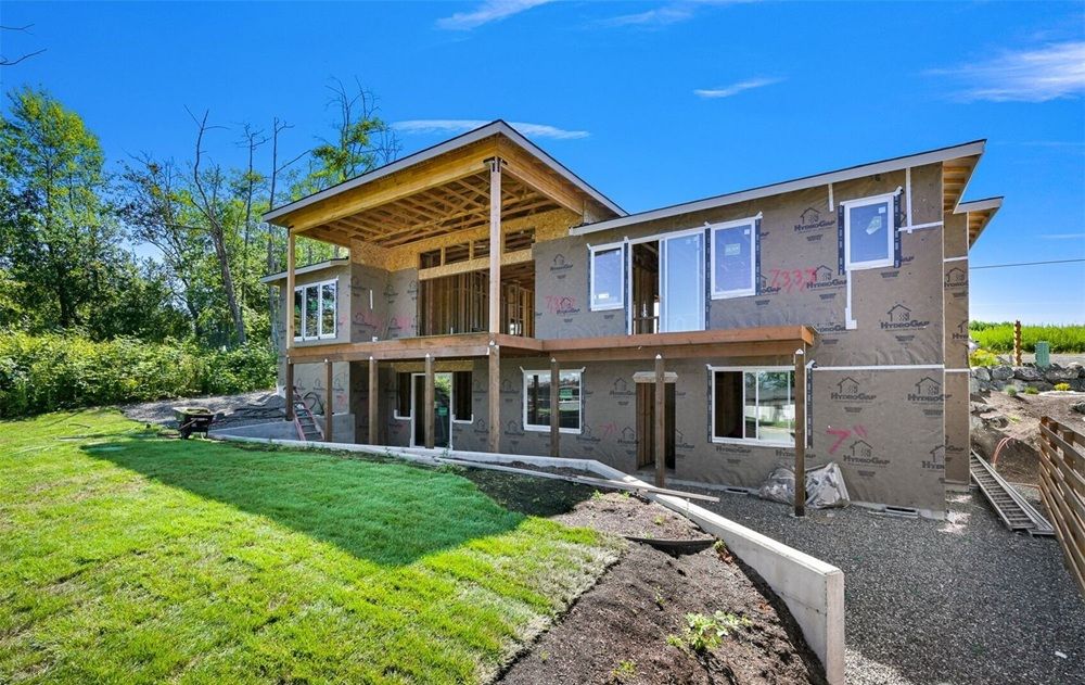 8723 Semiahmoo Drive