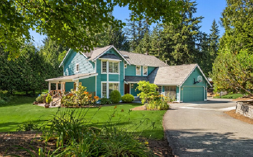 A Rare Opportunity To Own A Cherished Redmond Retreat