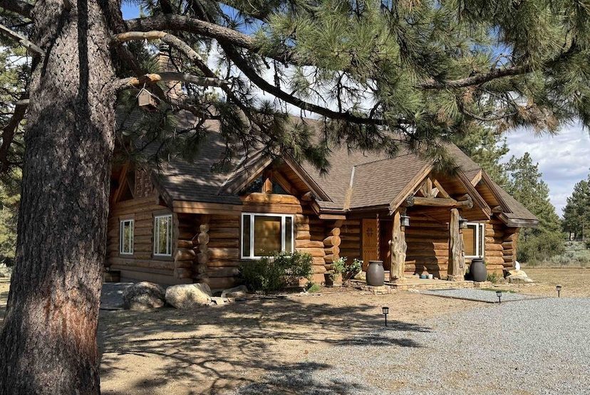 Discover Stunning Mountain Views From This Gorgeous Log Home