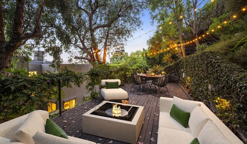 A Modern Architectural Masterpiece By Steven Hill