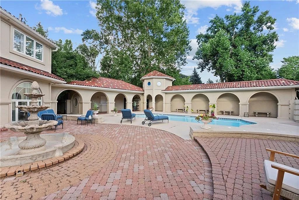 A One-Of-A-Kind Estate In Sought-After Apple Valley!