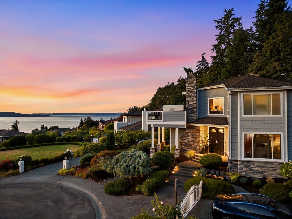 Sweeping Views, Exceptional Privacy