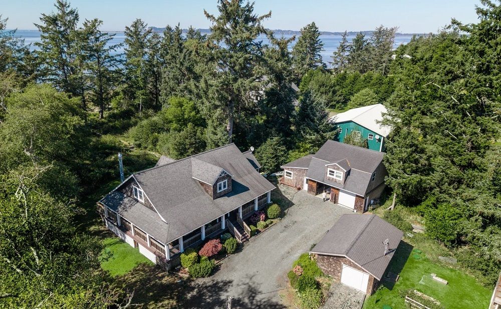Unobstructed Columbia River Views