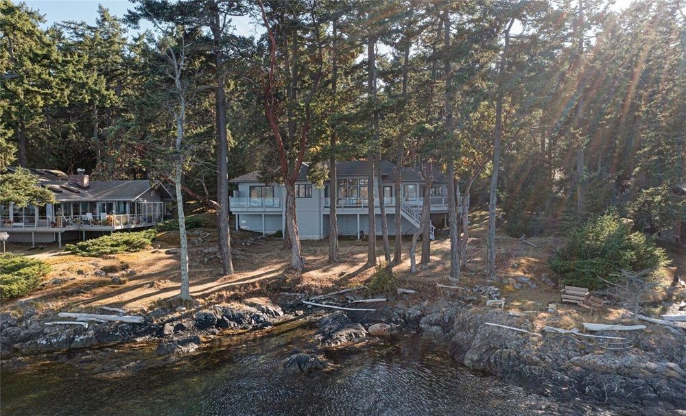 254 Vista Way