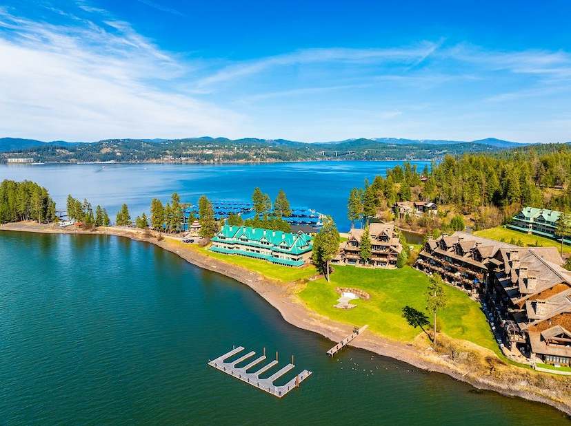 Stunning Waterfront Views