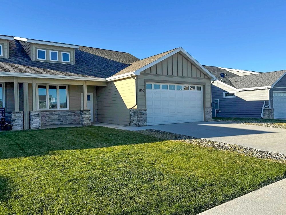 250 Bradley Place 307