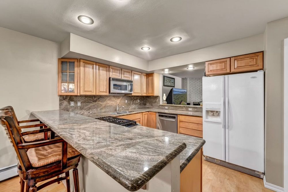 866 Northwood Blvd Unit 6
