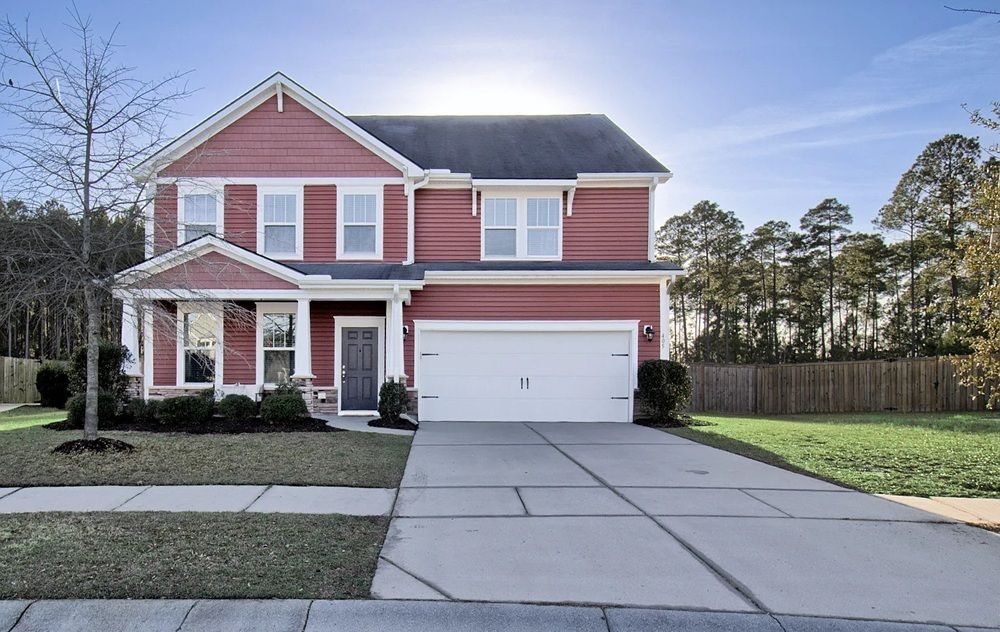 405 Huckleberry Court