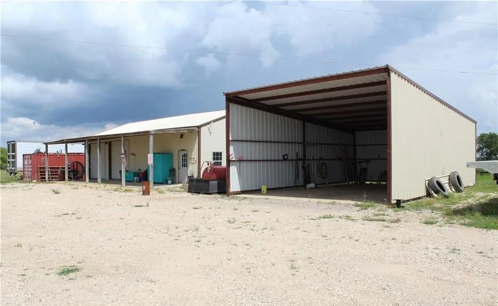 property-image-3