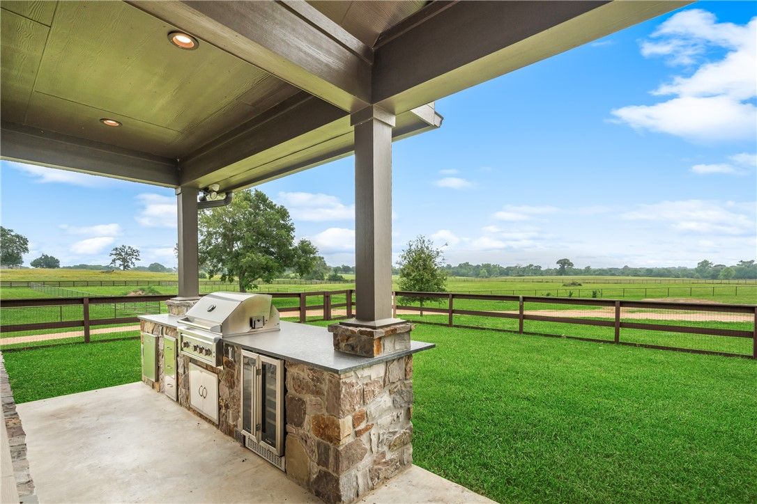 property-image-3
