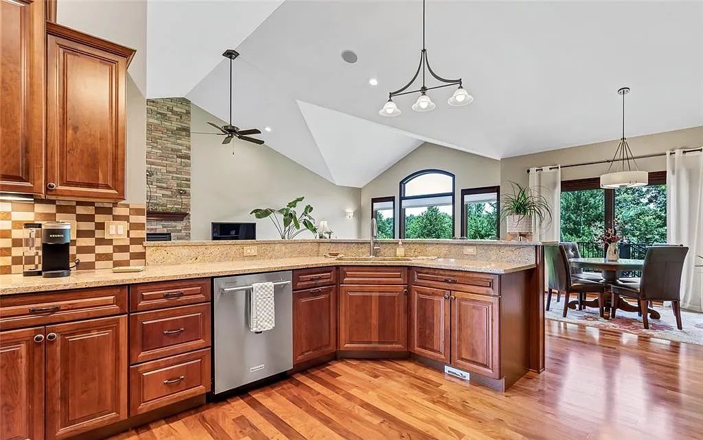 property-image-3
