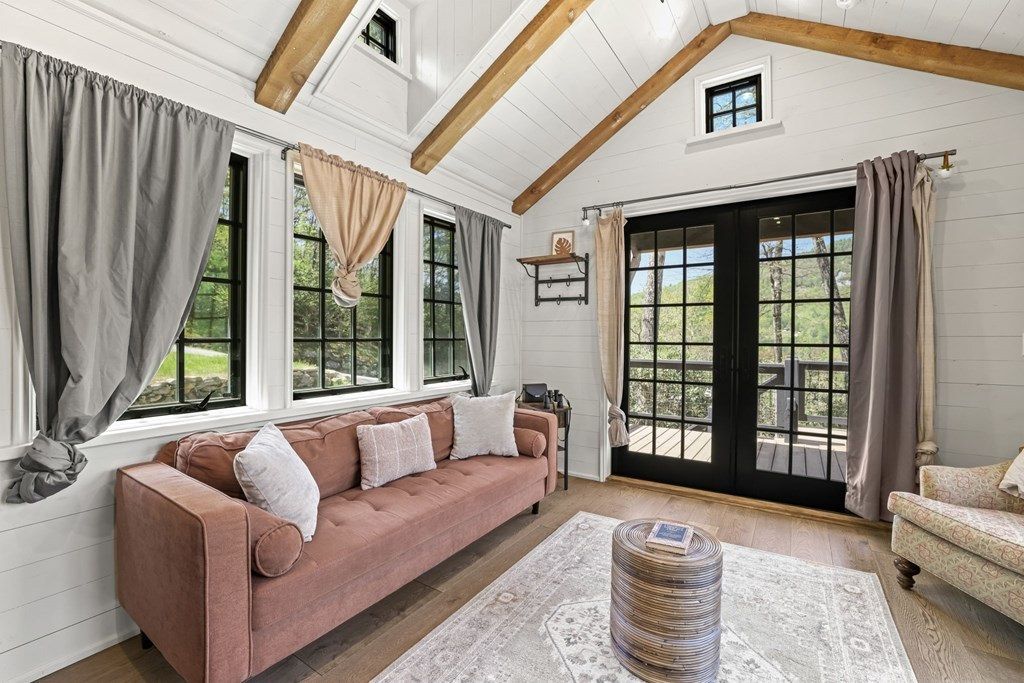 property-image-3