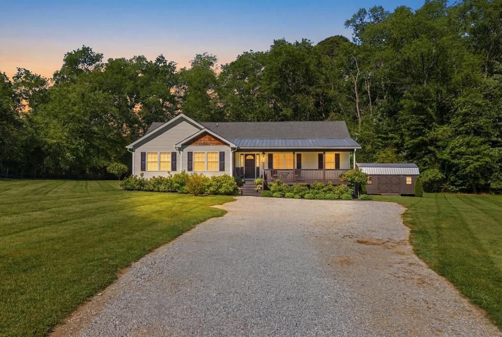 1355 Hickory Knoll Rd