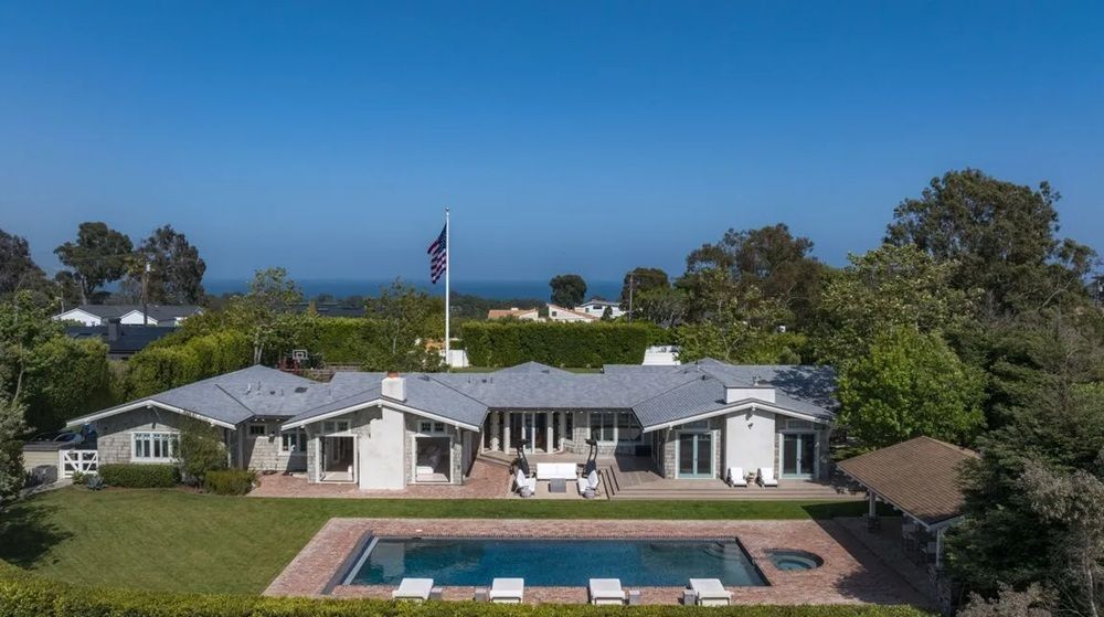 6815 Dume Drive