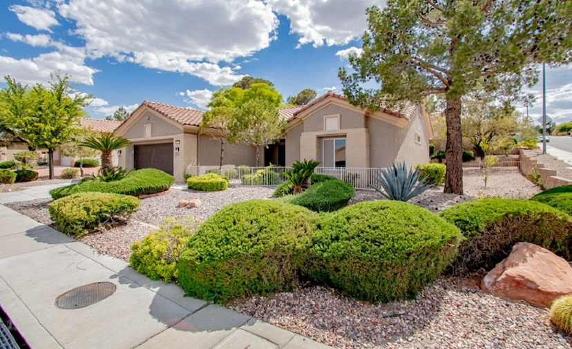 10709 Hunters Woods Pl