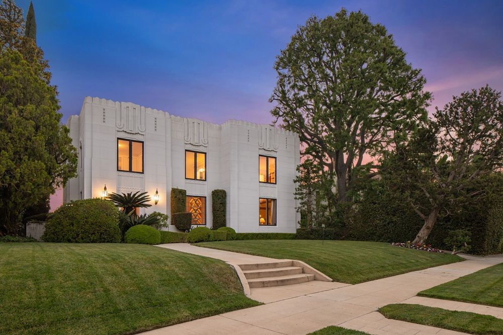 Art Deco Zigzag Moderne home