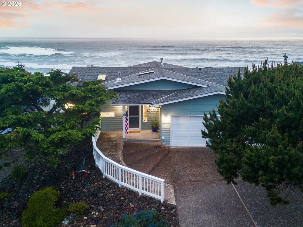 Front Row To The Pacific Oceanfront Living, Reimagined