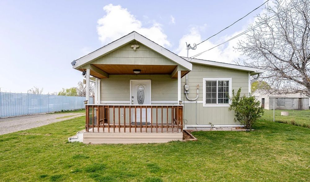 Bright, Spacious, Inviting Home Sweet Haven