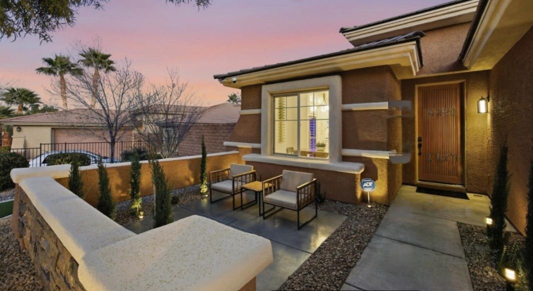 Summerlin Home With Resort-Style Backyard