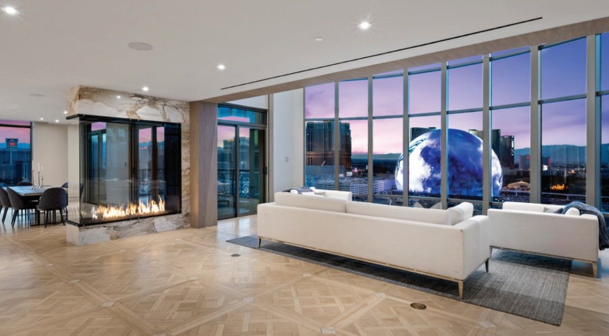 Penthouse At Park Towers