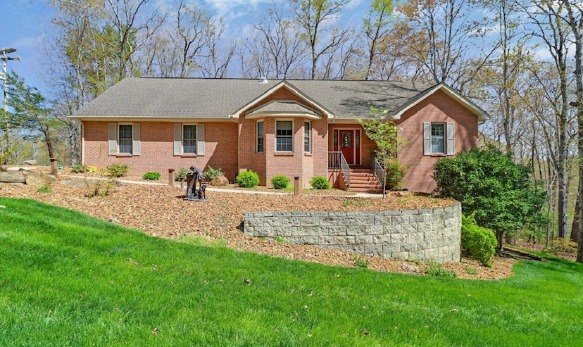10 Claremont Cir