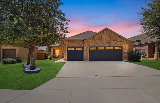 property-image-2