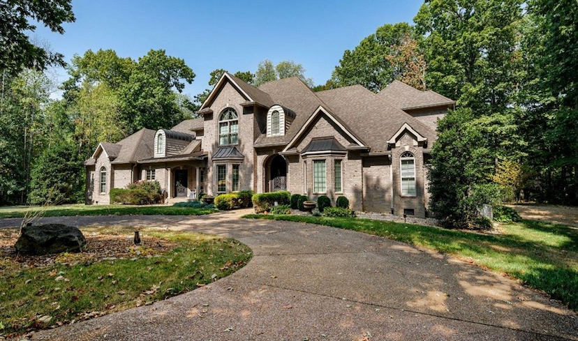 Private Acreage Retreat With Golf Course Views