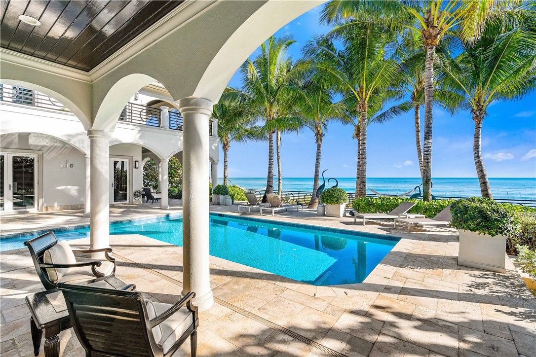 3756 Ocean Dr