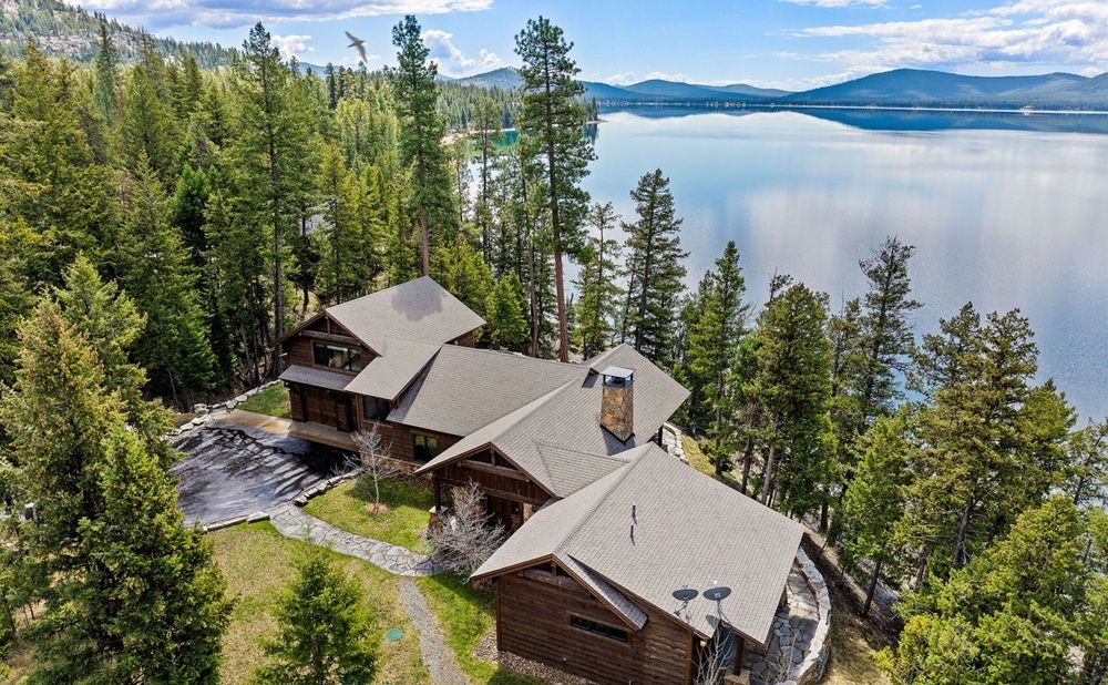 Lake Front Estate